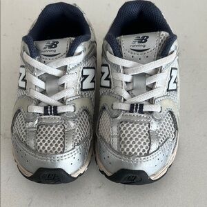 New Balance Kids 530 Sneakers - Silver and Navy